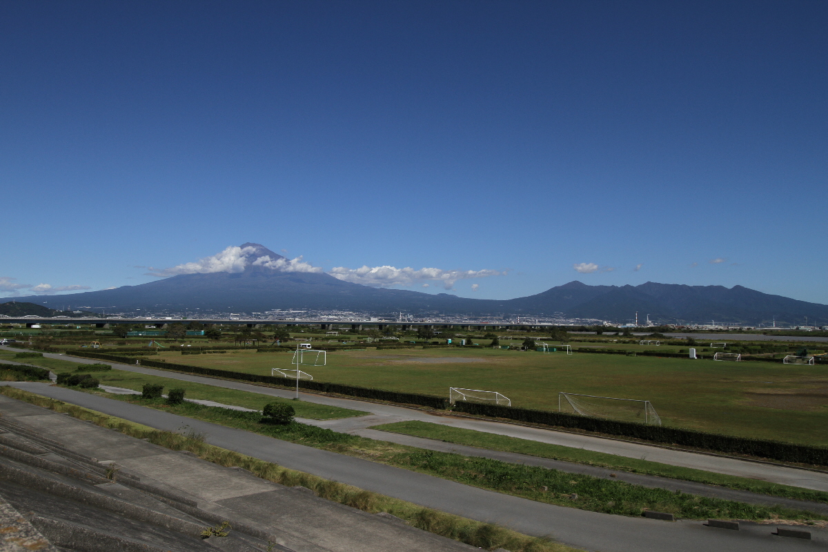 富士山隠れスポット愛鷹山