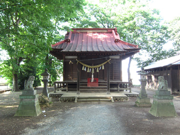 st127_02tm.jpg
