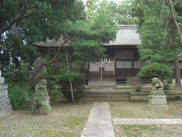 st132_04tm.jpg