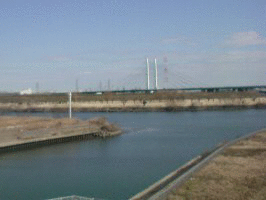J8ImSchxUL7Cp_Bチカ幸魂橋