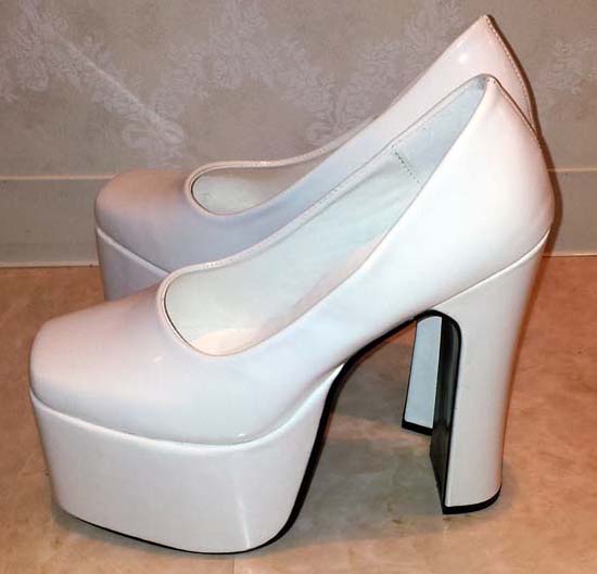 shoes152-2.jpg