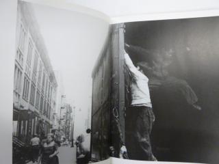 Bystander A History of Street Photography(洋書