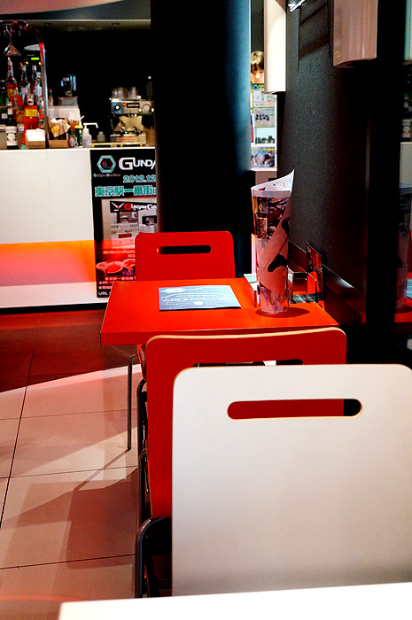 13-5-1-gcafe-05.jpg
