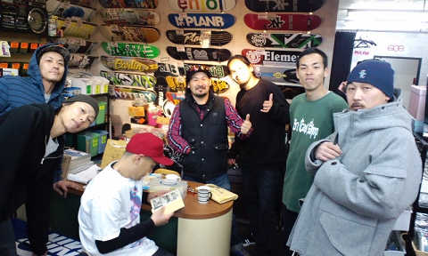 resize12300.jpg