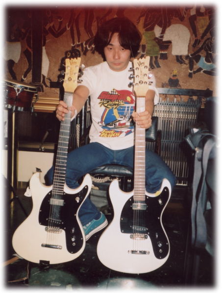 instruments vol.1：TENのモズライト TEN's Johnny Ramone Ventures 2