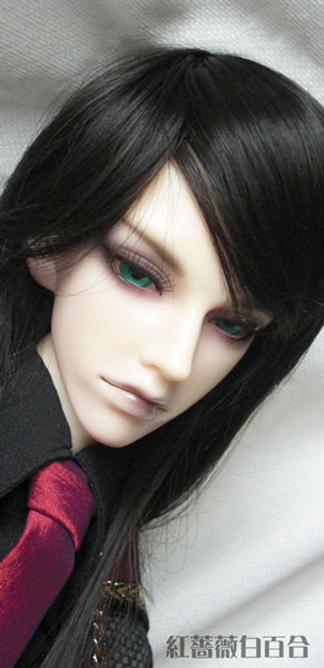 亦黙黒髪ロング
