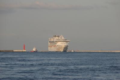DiamondPrincess-001.jpg