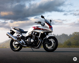 CB1300SB_20111016195709.jpg