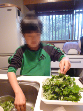 EjHPyfHVLv_at8J1364801721_1364801754_convert_20130401163714.png