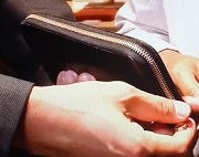 財布