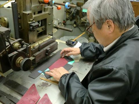 三角小銭入れ 浅草 刻印中!