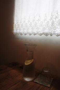水