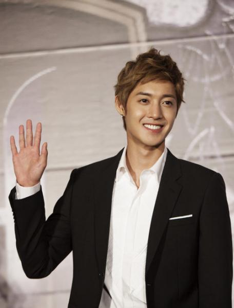 2012033001277_0.jpg