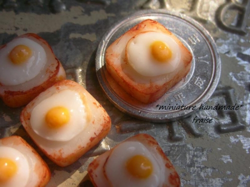 目玉焼き食パン25