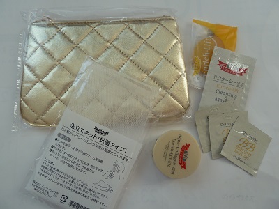 金のポーチプレゼント