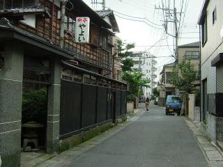 2004_1014_142315AA.jpg