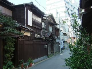2004_1028_131854AA.jpg