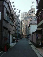 2004_1028_135145AA.jpg