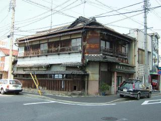2005_0324_132337AA.jpg