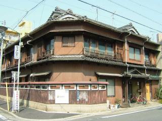 2005_0324_133046AA.jpg