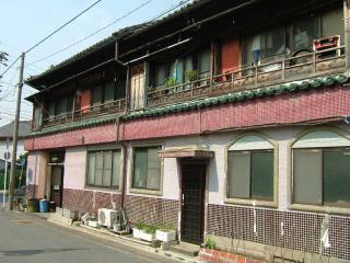 2005_0331_101703AA.jpg