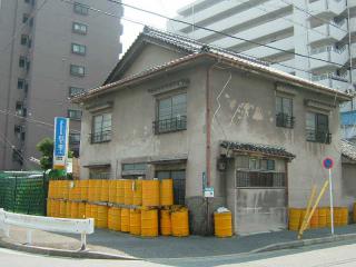 2005_0331_102640AA.jpg
