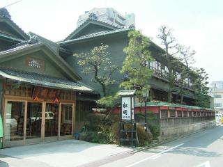 2005_0331_122811AA.jpg