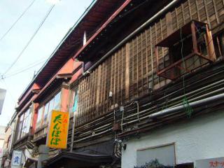 2005_1208_120707AA.jpg