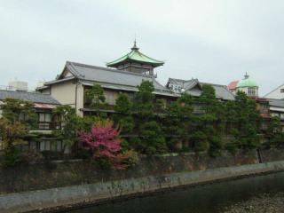 2006_0309_141100AA.jpg