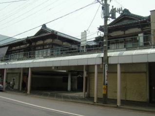 2006_0427_114655AA.jpg