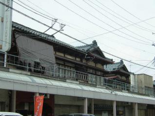 2006_0427_115513AA.jpg