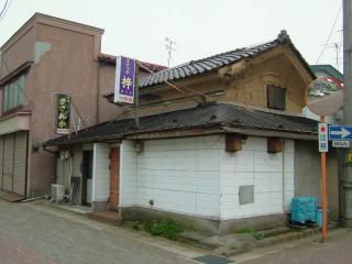 2006_0517_144035AA.jpg