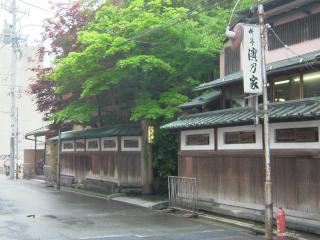 2006_0517_163623AA.jpg
