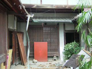 2006_0830_162201AA.jpg