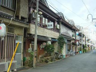 2006_0831_070544AA.jpg
