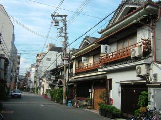 2006_0831_080038AA.jpg