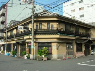 2006_0831_080344AA.jpg
