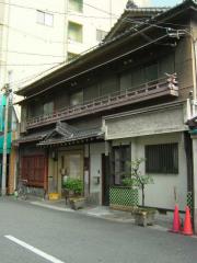 2006_0831_080536AA.jpg
