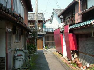 2007_0426_100240AA.jpg
