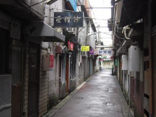 2008_0828_131159AA.jpg