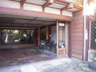 2010_1017_083134AA.jpg