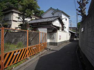 2011_0429_091901AA.jpg