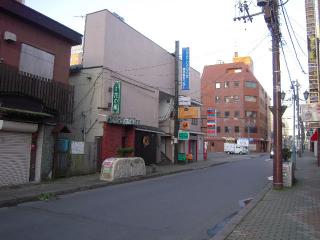 2011_0908_051250AA.jpg