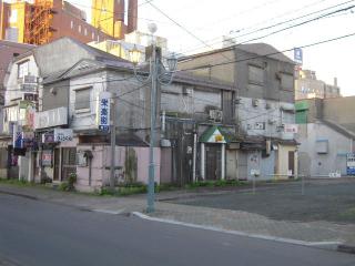 2011_0908_051952AA.jpg