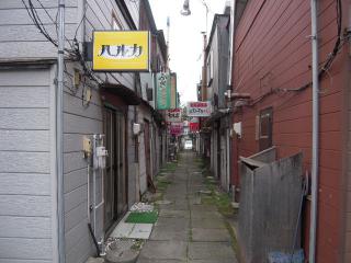 2011_0908_153020AA.jpg