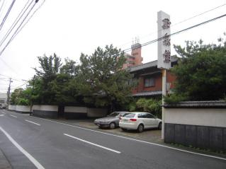 2012_0422_103543AA.jpg
