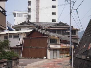 2012_0423_113122AA.jpg