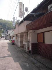 2012_0423_114313AA.jpg