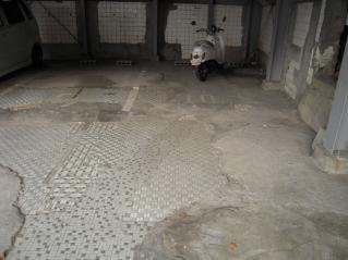 2012_0423_174830AA.jpg