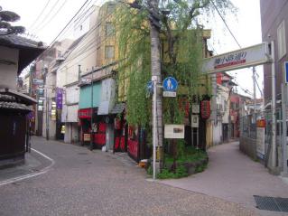 2012_0424_061232AA.jpg